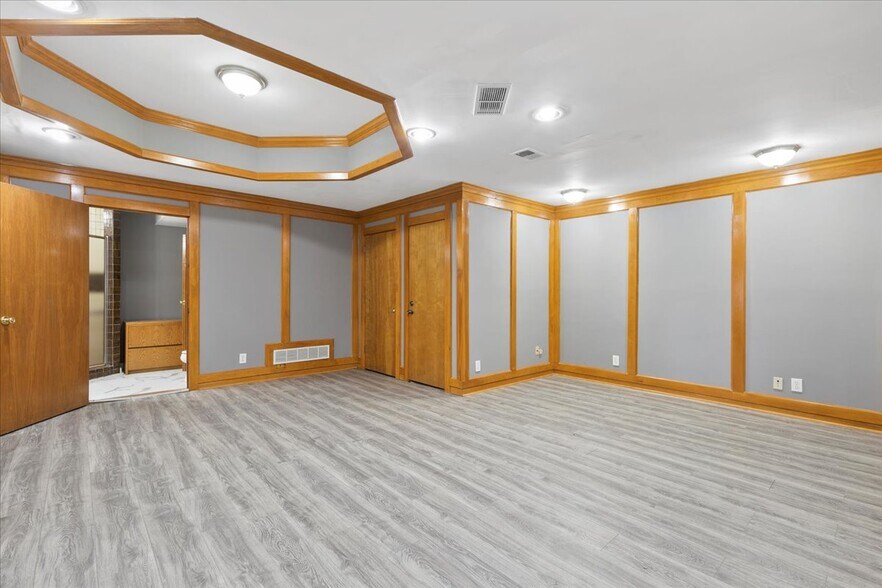 More Photos Of 1977 N Park Pl SE, Atlanta Office For Sale