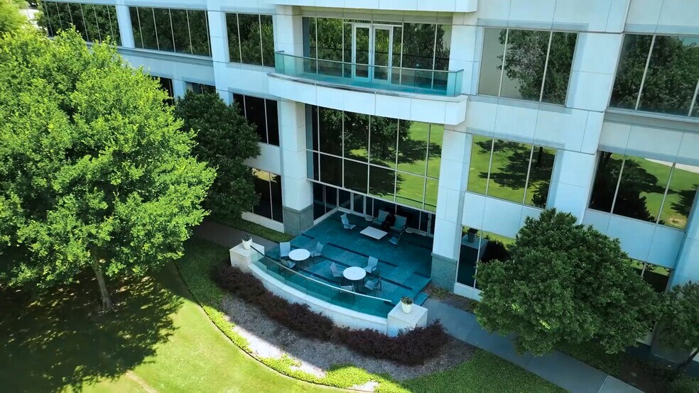 Primary Photo Of 11511 Luna Rd, Dallas Office For Lease