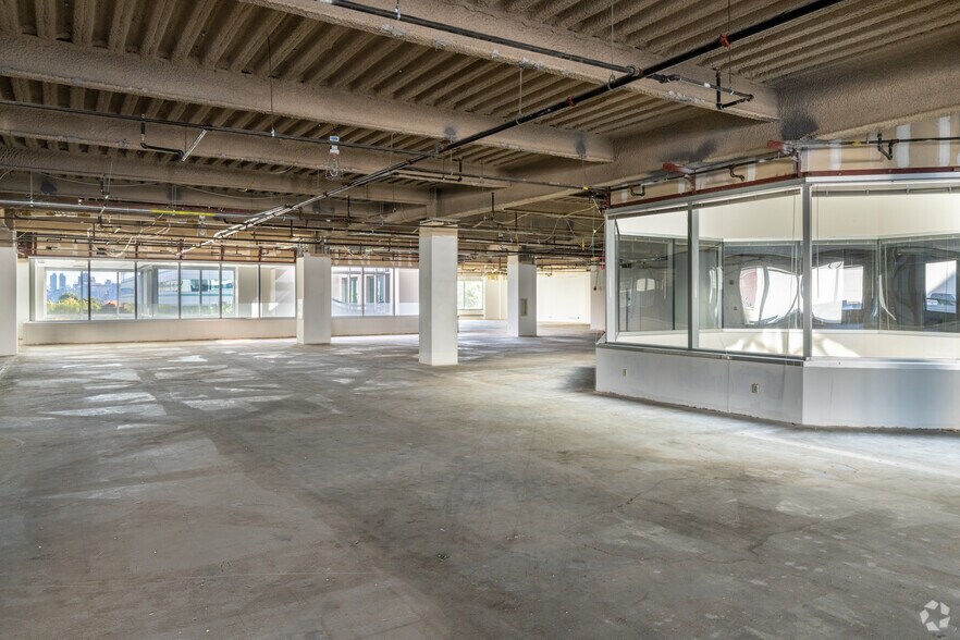 Photo of 3rd Floor Ste 305