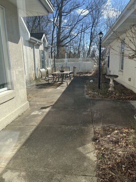 More Photos Of 5347 Brightwood Rd, Bethel Park Continuing Care Retirement Community For Sale