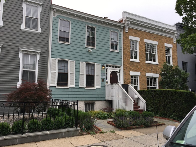 More Photos Of 1804 T St NW, Washington Office For Lease