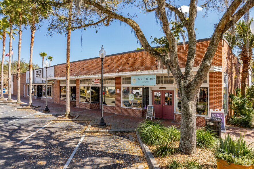 Primary Photo Of 38438 5th Ave, Zephyrhills Storefront Retail Office For Lease