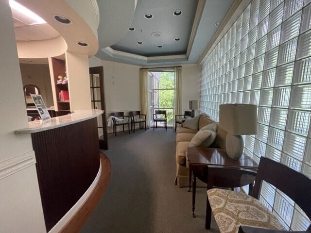 More Photos Of 3005 Royal Blvd S, Alpharetta Office For Lease