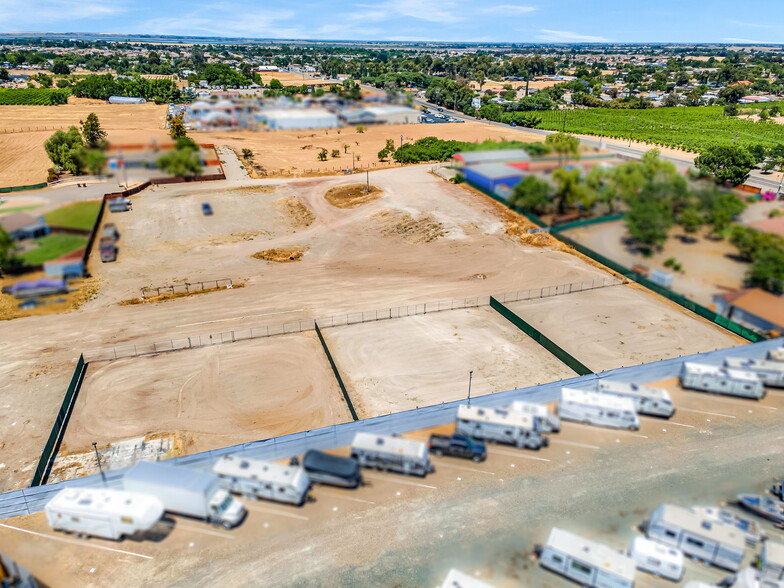 More Photos Of 6181 Brentwood Blvd, Brentwood Land For Lease