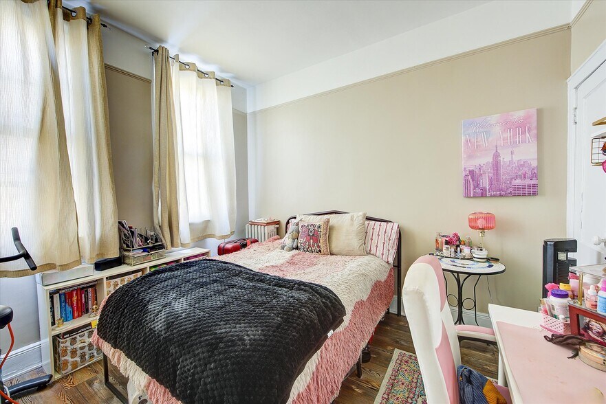 More Photos Of , Astoria Multifamily For Sale