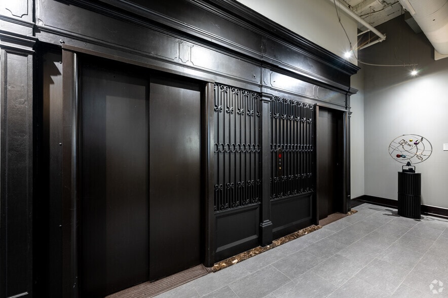 More Photos Of 241 N Pennsylvania St, Indianapolis Loft Creative Space For Sale