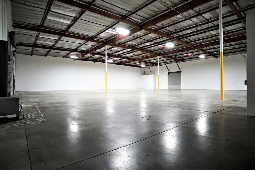 More Photos Of 4317 E Santa Ana St, Ontario Unknown For Lease