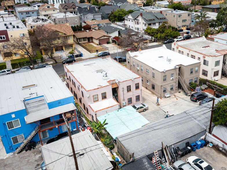 More Photos Of 3110 Raymond Ave, Los Angeles Apartments For Sale