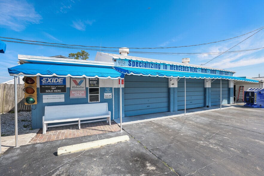 More Photos Of 1320 US Highway 92, Winter Haven Auto Repair For Sale