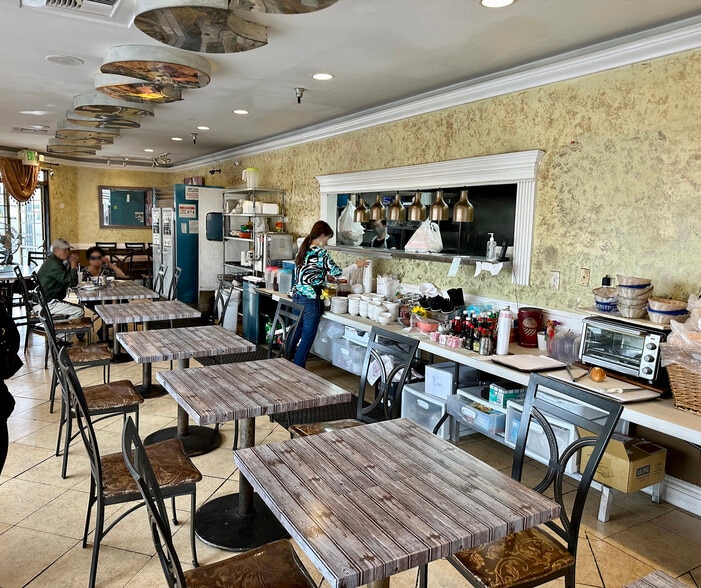 More Photos Of 9361 Bolsa Ave, Westminster Restaurant For Lease