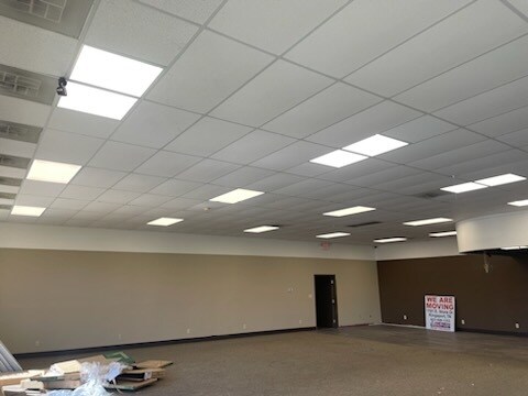 More Photos Of 1407 E Stone Dr, Kingsport Freestanding For Lease