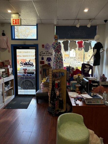 Primary Photo Of 15A New Main St, Haverstraw Storefront For Lease