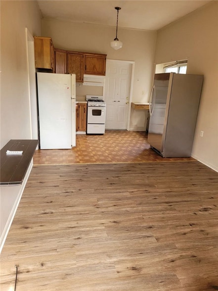 More Photos Of 3347 W Carson St, Pittsburgh Apartments For Sale
