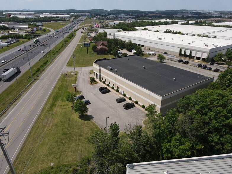 More Photos Of 225 Industrial Blvd, La Vergne Industrial For Sale