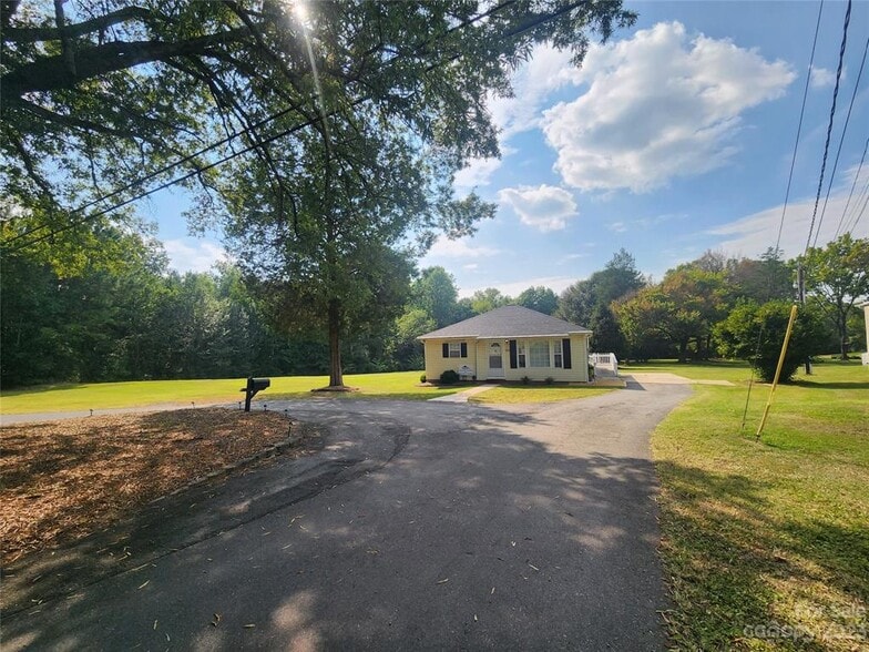 More Photos Of 4515 Beaty Rd, Gastonia Loft Creative Space For Sale