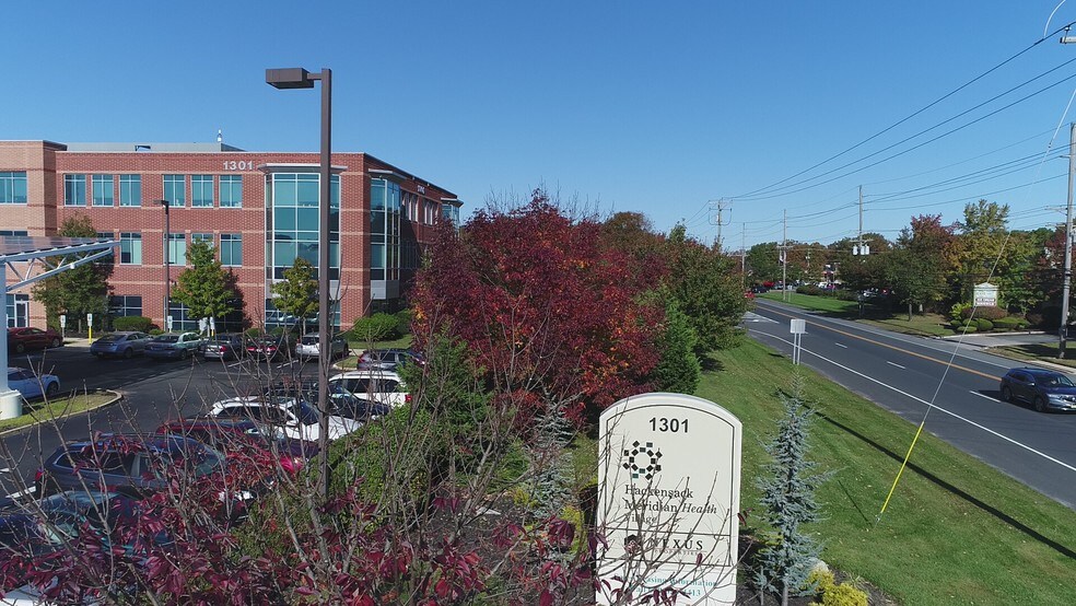 More Photos Of 1301 Route 72 W, Manahawkin Medical For Sale