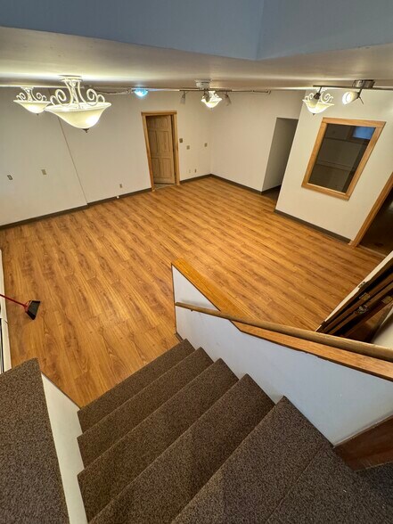 More Photos Of 5 Arch St, Brattleboro Office For Lease