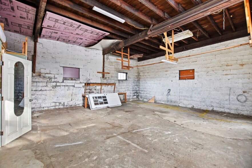 More Photos Of 685 Pleasant St, Rochdale Land For Sale