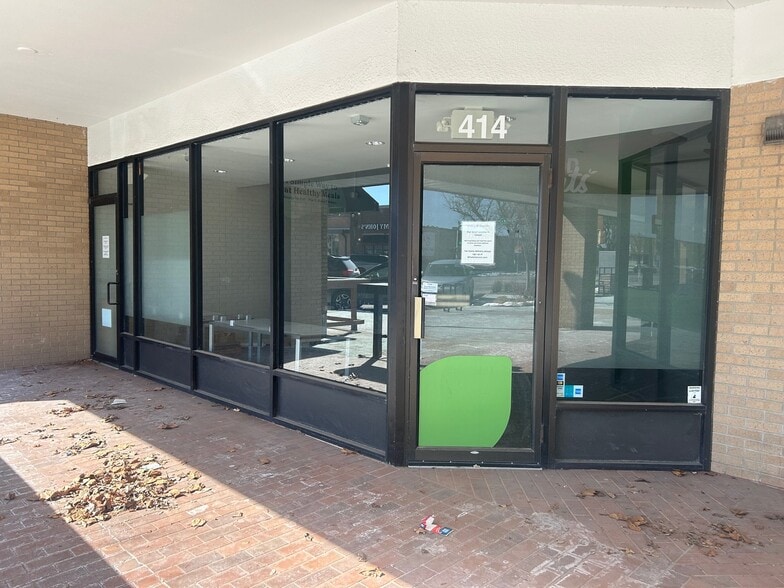 More Photos Of 414-422 Armour Rd, North Kansas City General Retail For Lease