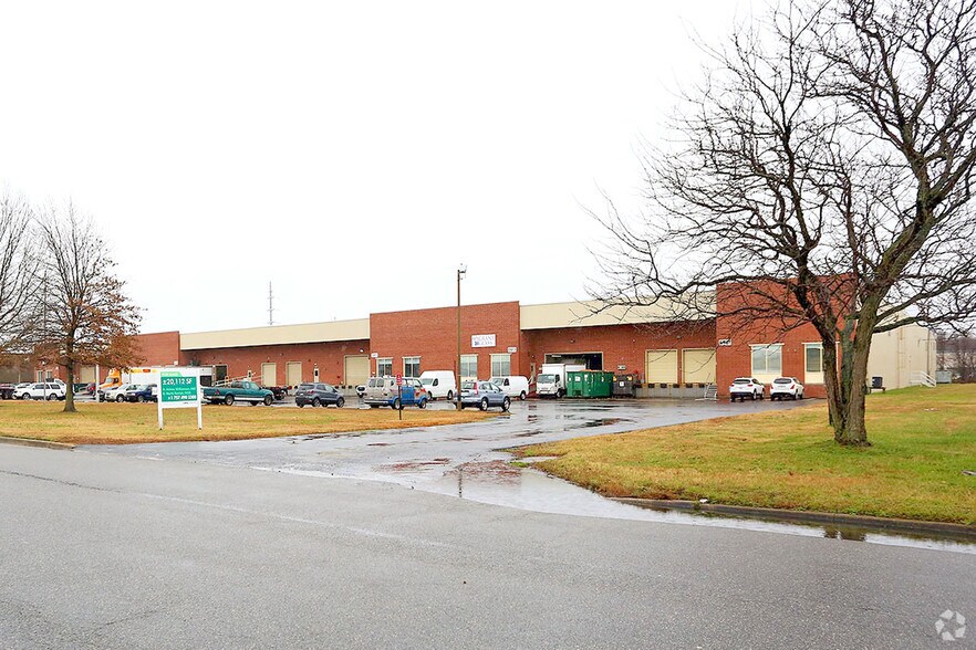 More Photos Of 5901-5921 Thurston Ave, Virginia Beach Warehouse For Lease