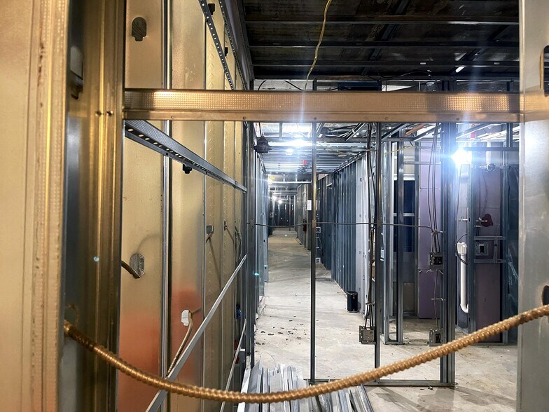 More Photos Of 4620 Wisconsin Ave NW, Washington Apartments For Sale