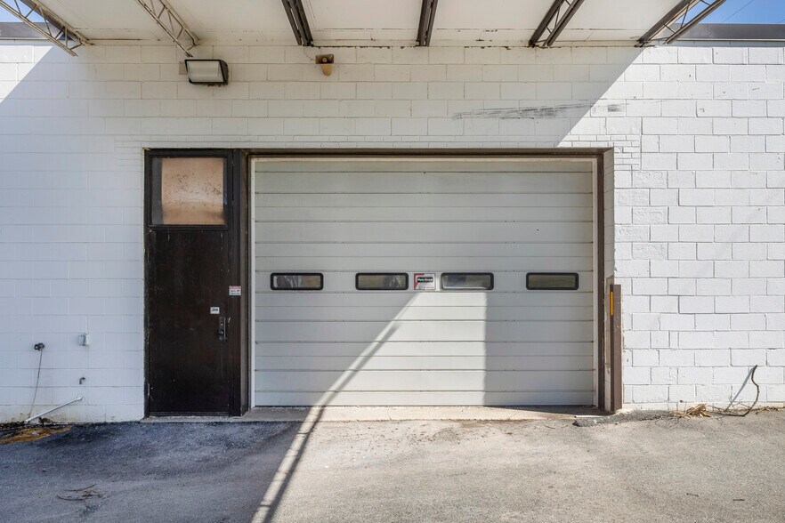 More Photos Of 18001 Sellman Rd, Dickerson Light Manufacturing For Sale