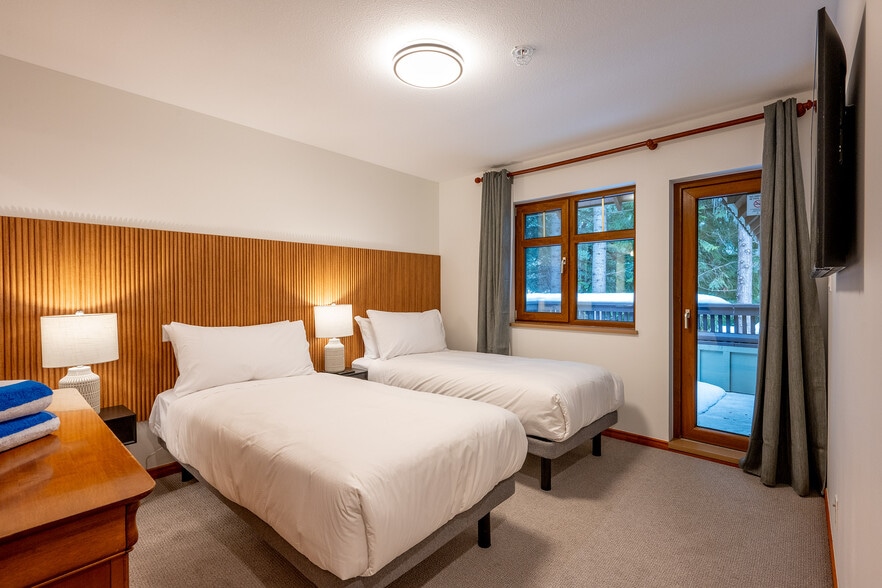 More Photos Of 3012 Alpine Cres, Whistler Hospitality For Sale