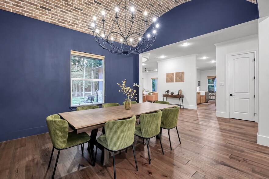More Photos Of 15937 Stagecoach Rd, Stagecoach Specialty For Sale