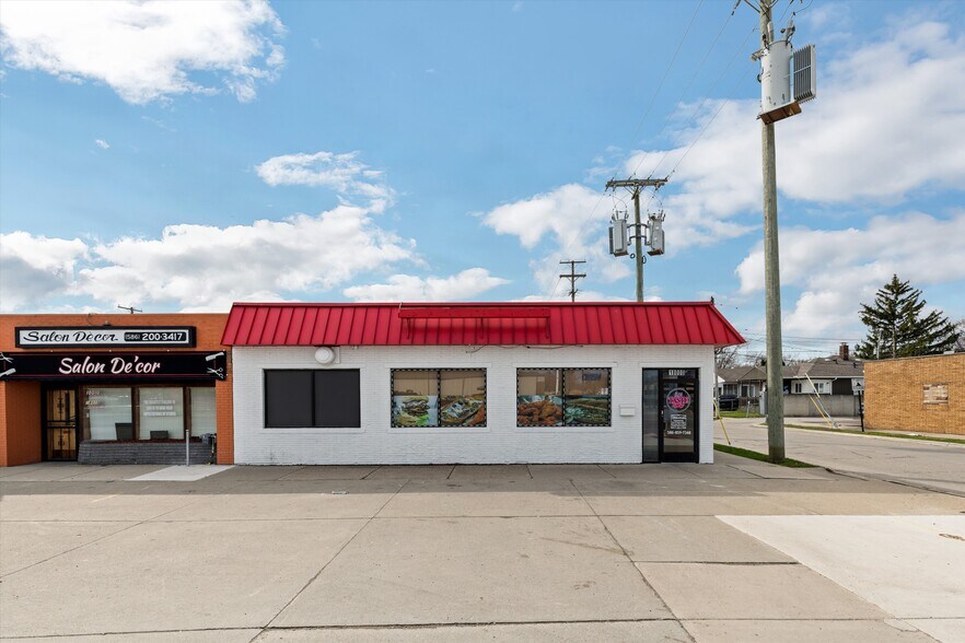 More Photos Of 18000 E 9 Mile Rd, Eastpointe Restaurant For Lease