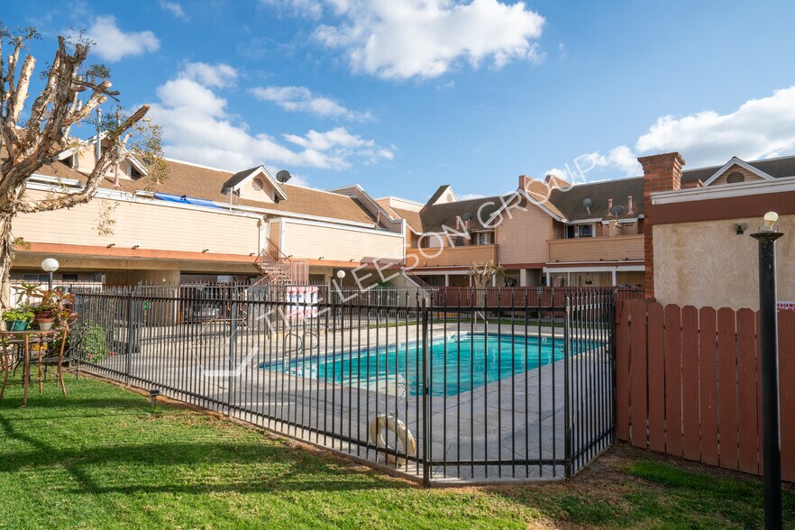 More Photos Of 550 Williamson Ave, Fullerton Apartments For Sale