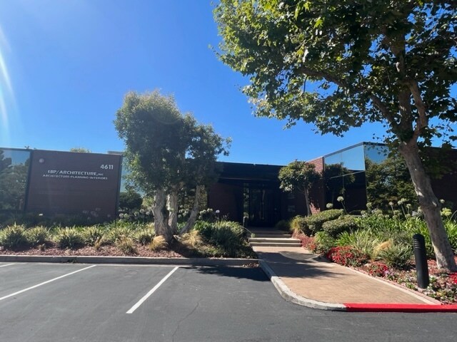 Primary Photo Of 4611 Teller Ave, Newport Beach Medical For Lease