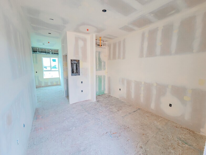 More Photos Of 319 N Westlake Ave, Los Angeles Apartments For Sale