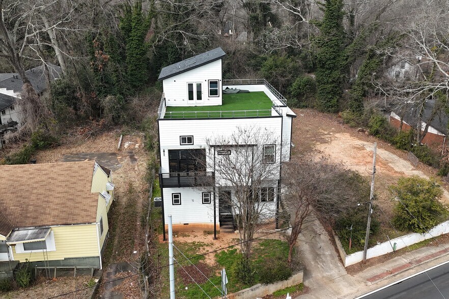 More Photos Of 235 Candler Rd SE, Atlanta Specialty For Sale