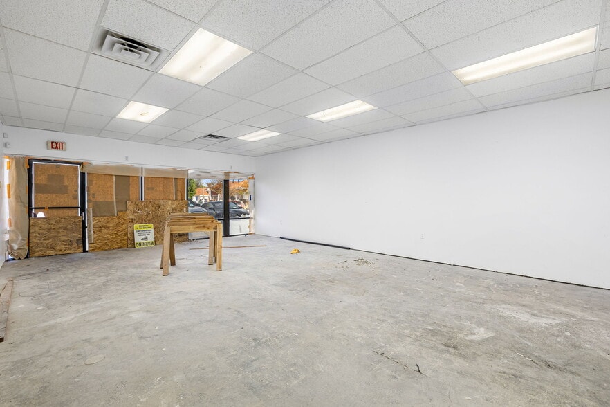 More Photos Of 23031 Sunnymead Blvd, Moreno Valley Storefront Retail Office For Sale