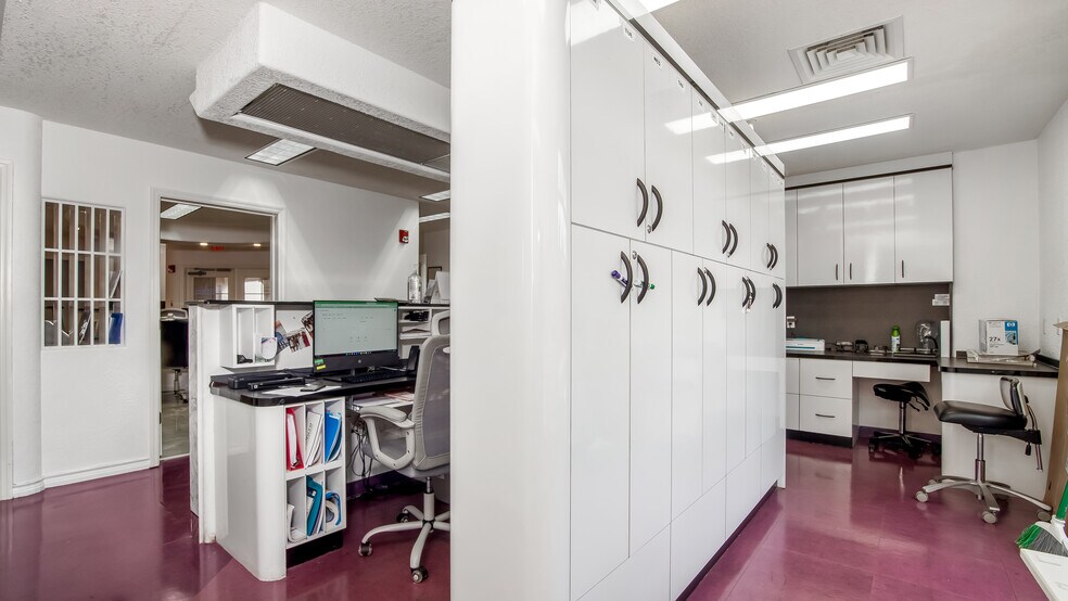 More Photos Of 7777 N University Dr, Tamarac Medical For Sale