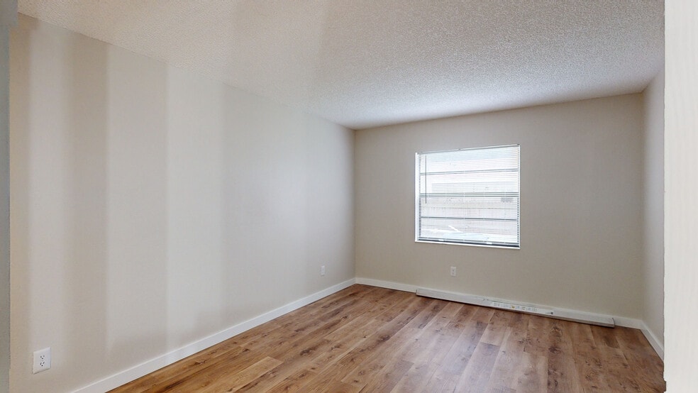 More Photos Of 7786 62nd St N, Pinellas Park Apartments For Sale