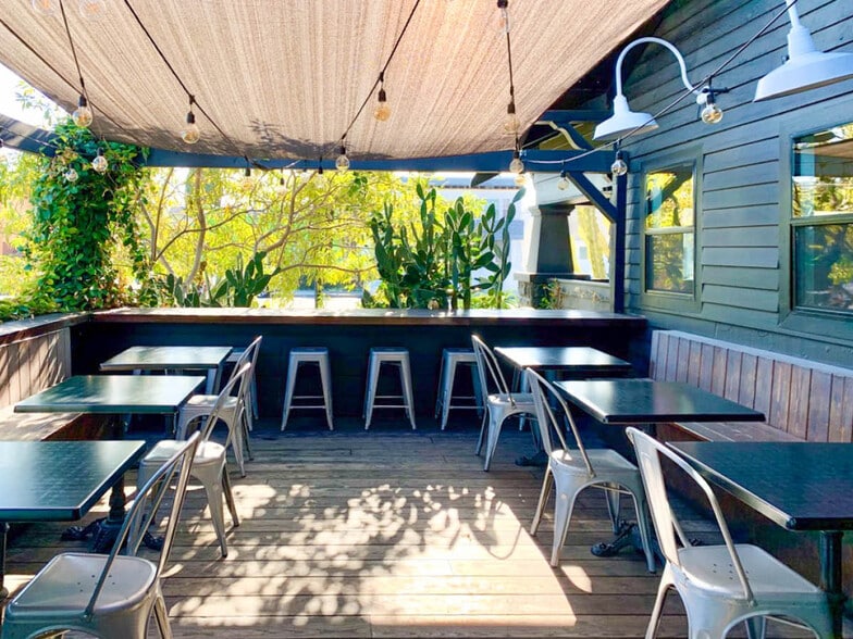 More Photos Of 1837 E 7th St, Long Beach Restaurant For Lease
