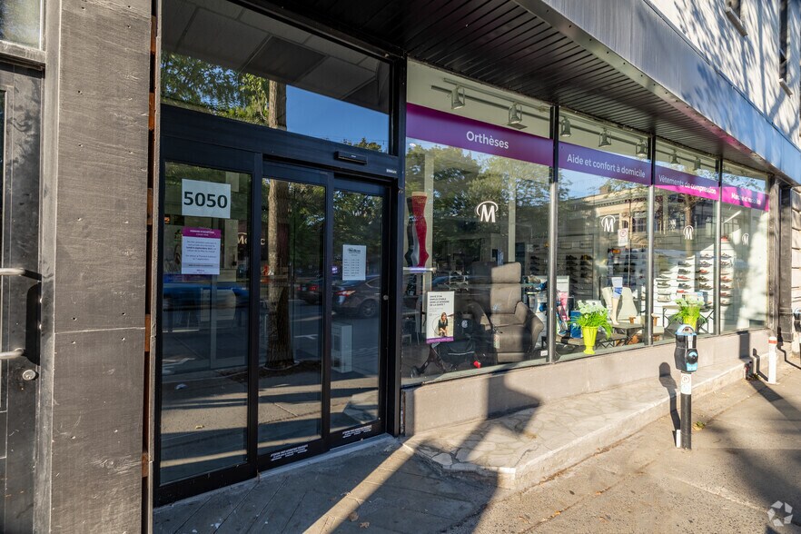 More Photos Of 5048-5054 Boul Saint-Laurent, Montréal Multifamily For Sale