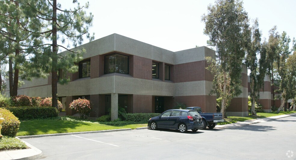 More Photos Of 6295 Ferris Sq, San Diego Light Manufacturing For Lease