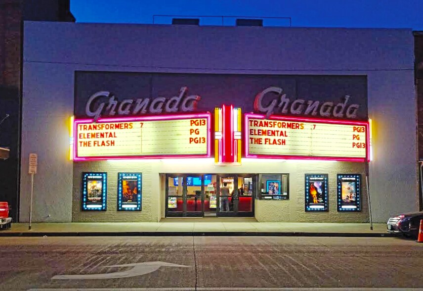 More Photos Of 1311 Adams Ave, La Grande Sports And Entertainment For Sale