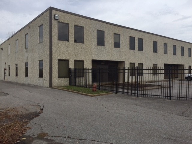 Primary Photo Of 1532-1552 Two Pl, Memphis Distribution For Lease