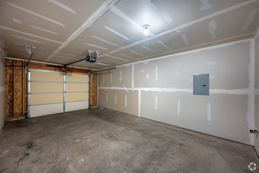 More Photos Of 6395 Prairie Cir S, Eau Claire Apartments For Sale