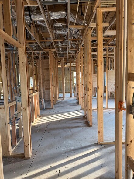 More Photos Of 23118 Tabak Ln, Land O' Lakes Office For Lease