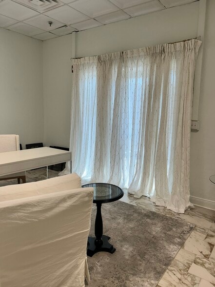 More Photos Of 224 E Garden St, Pensacola Apartments For Sale