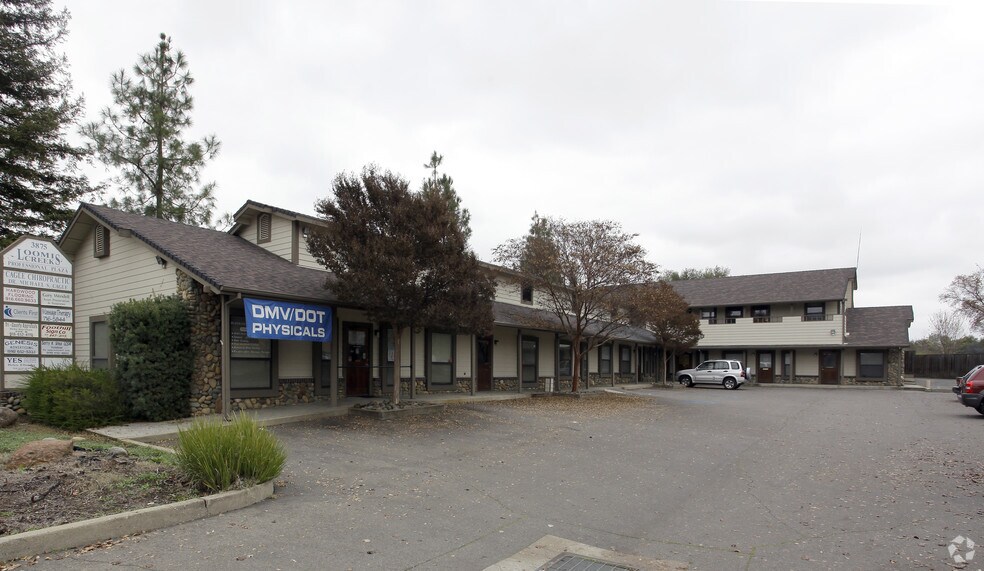 More Photos Of 3875 Taylor Rd, Loomis Office Residential For Lease