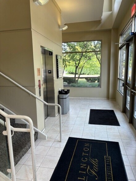 More Photos Of 5001 Horizons Dr, Columbus Medical For Lease