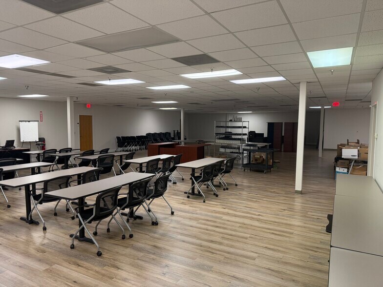More Photos Of 1111 Alderman Dr, Alpharetta Office For Lease