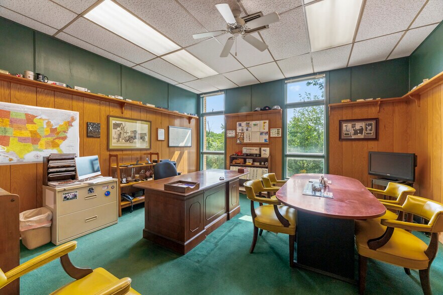 More Photos Of 160 Tices Ln, East Brunswick Office For Sale