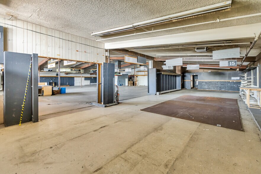 More Photos Of 5303 Freeport Blvd, Sacramento Storefront For Lease