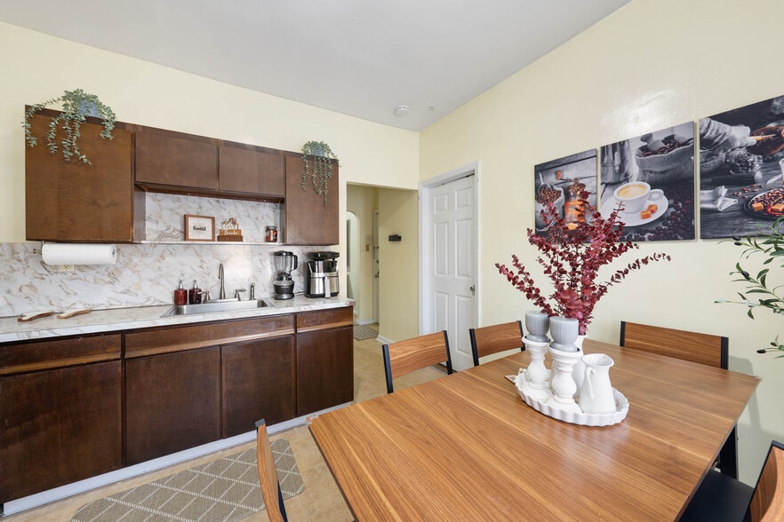 More Photos Of 530 57th St, West New York Storefront Retail Residential For Sale